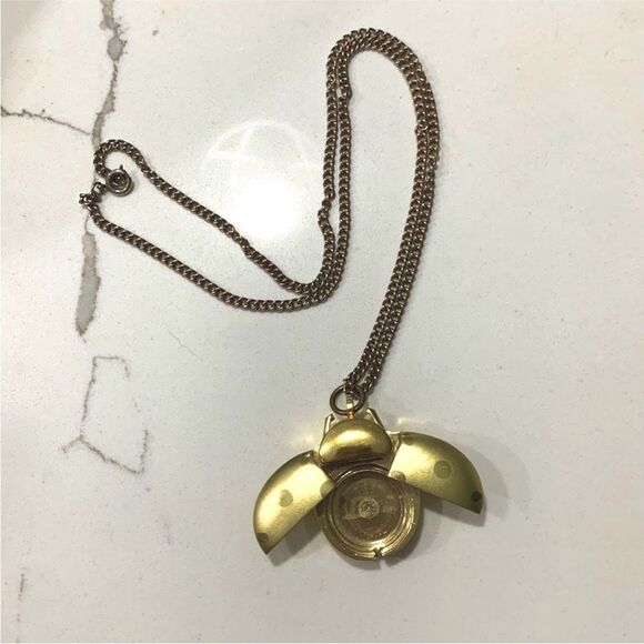 Vintage LADYBUG Pendant/Necklace gold tone Aluminum Wing Hing Hong Kong - Picture 1 of 7